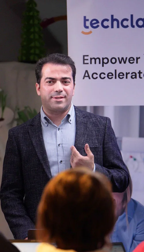 A trainer leading a hands-on workshop session on an Innovation Tour